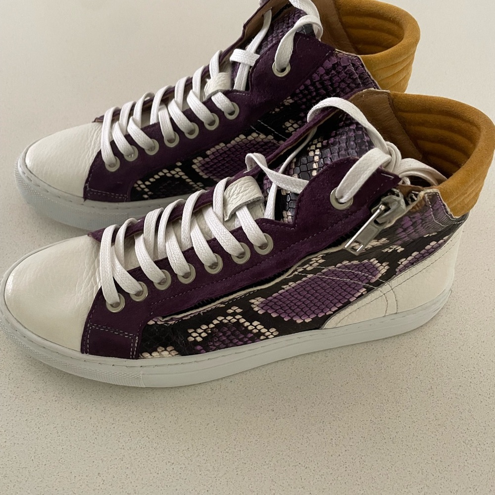 Zilian Leather High-Top Sneakers